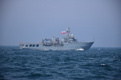 ORP Kontradmirał Xawery Czernicki (15).jpg