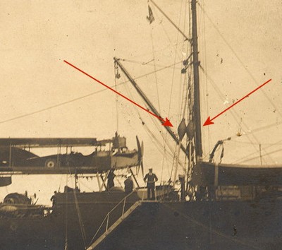 floats 1.jpg