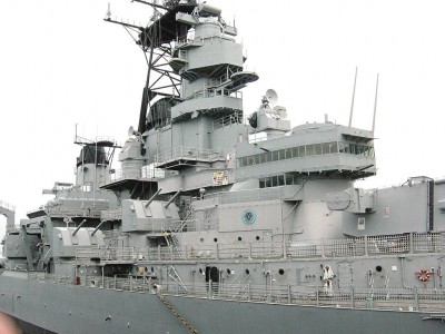 Starboard side view of the fwd. superstructure. You can walk some of the decks on the Wisconson, but you cannot go inside. It is classified as "Inactive Reserve", so it is still a commisioned Navy Ship. Rumor has it that the Navy will give the ship to the city of Norfolk, and eventually they will open it up, at a cost of several million dollars.
