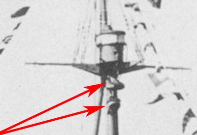 2-objects-on-mast.jpg