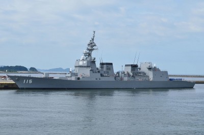 DD-115_Akizuki_in_Wakayama.jpg