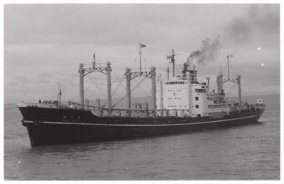 M.V. Himeji Maru (i), � A. Duncan.