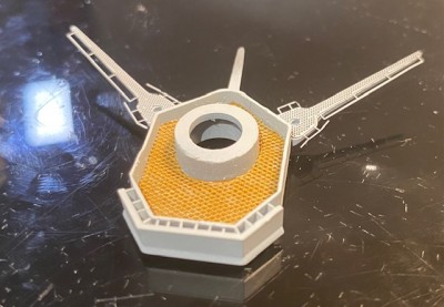 Here is the result with the mesh for the decking.