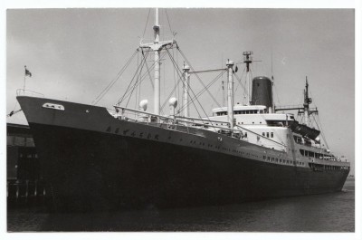 S.S. Argentina Maru (vi), � A. Duncan; in Mitsui-OSK livery.