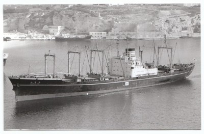 M.V. Yamanashi Maru (iv), � A. Duncan.