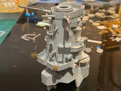 The aerials and anemometers have been added, as well as some filling and sanding after the first priming.
