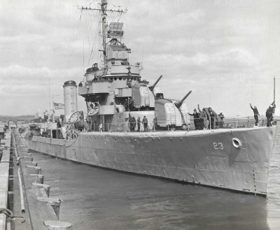 USS Macomb DMS-23 Departs Boston for Panama April 1st 1947 resized.jpg