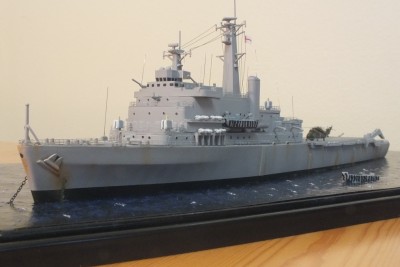 HMS Fearless (L10) at anchor.jpg