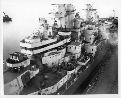 BB62 Fwd Superstructure 1945 (Large).jpg