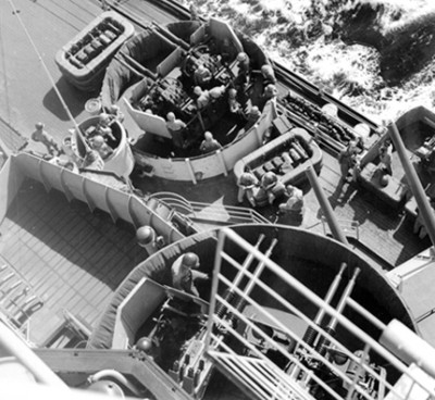 BB-63 1945.10 .jpg