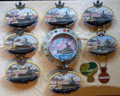 The 6 making at once, all different plus something in the sky ?