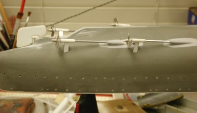 propbrackets.JPG