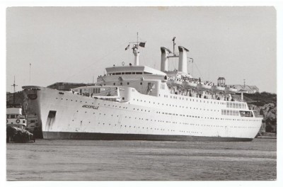 M.V. Ancerville (i); � unknown.