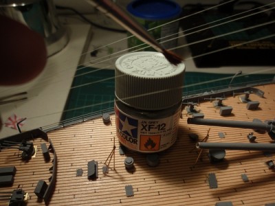 i kind of roll the brush in my fingers as i go along the line