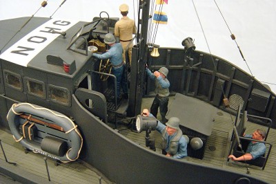 Another view of the bridge area. Getting the poses on the figures to look close to being believable was also a challenge. I assumed that 1/24 scale was pretty common......such is not the case.