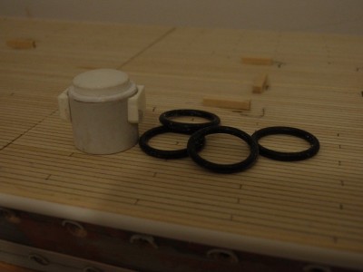the black things are o rings,they will be the leveling system on the a.a dir.