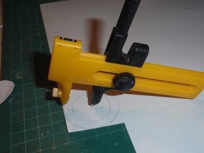 this is the same circle cutter norberto has,he can make his work a lot better than me