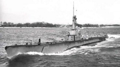 Another view, this time in the 1960's timeframe I am after. Note the ship number is removed from the bow, and the ones on the sail are now shaded with an "E" added.