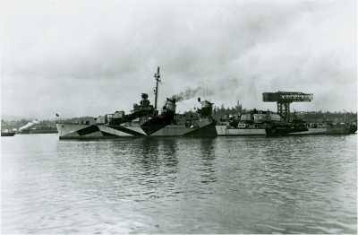 USS Hart (DD-594) - Note the object on the forward side of the aft stack.