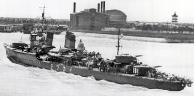 Ikazuchi in Chinese waters, 1938, small.jpg