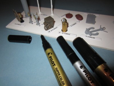 These gold and silver marker pens are easy to use and give a bright, long lasting waterproof finish. Here I have used them on some of my fittings.