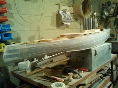 Apologies for the mess in the workshop. You may spot the twin rudders. I calculated the angle at 12 degrees