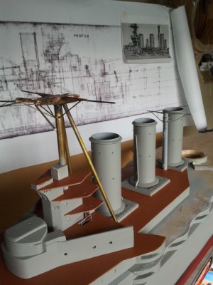 Shows the mast and derrick post