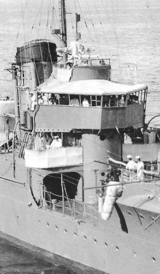 Yunagi 1937,  KMM IJN DD vol crop alt.jpg
