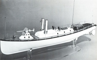 RN Twin funnel picket boat c1900