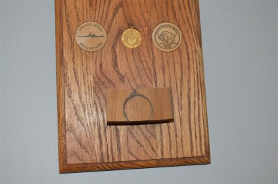 Plaque wDeck Plug (Large).JPG