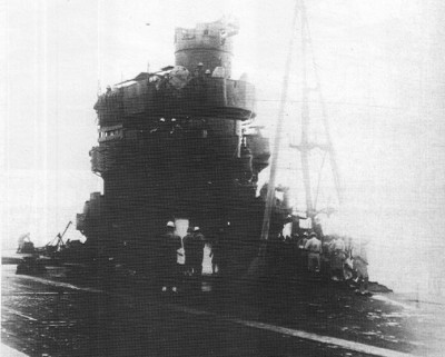 19420508_Shokaku_Coral_Sea_bridge.JPG
