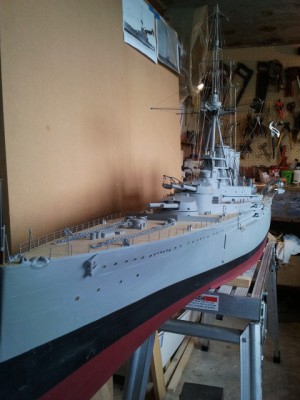 A quarter bow view which show the overall appearance of the model.
