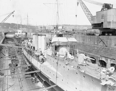 Destroyer USS Jenkins in a British dry dock. 33.jpg